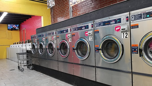 Laundromat «The Wash House», reviews and photos, 894 N Main St, Suffolk, VA 23435, USA