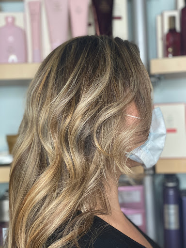 Beauty Salon «eau clair hair care», reviews and photos, 152 Black Point Rd, Scarborough, ME 04074, USA