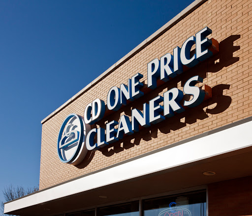 Dry Cleaner «CD One Price Cleaners», reviews and photos, 2590 S Brentwood Blvd, Brentwood, MO 63144, USA