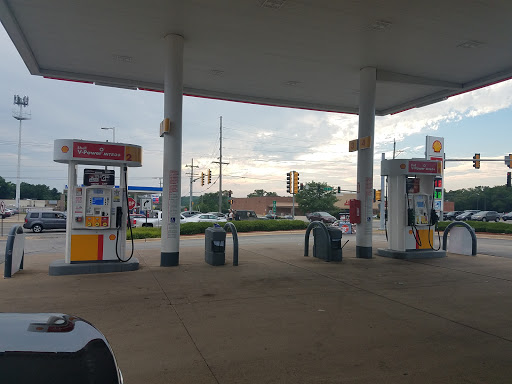 Gas Station «Circle K», reviews and photos, 1117 Maple Ave, Lisle, IL 60532, USA