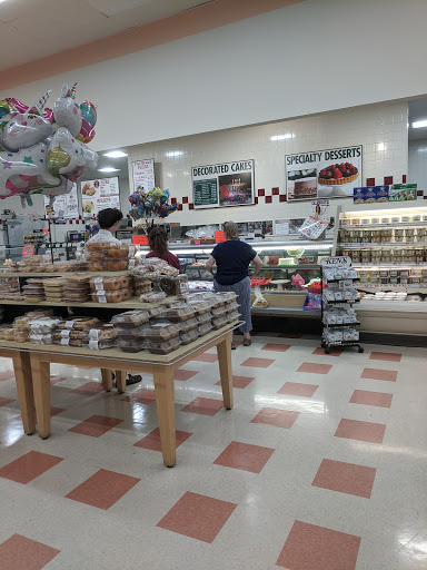 Grocery Store «Market Basket», reviews and photos, 34 Plaistow Rd, Plaistow, NH 03865, USA