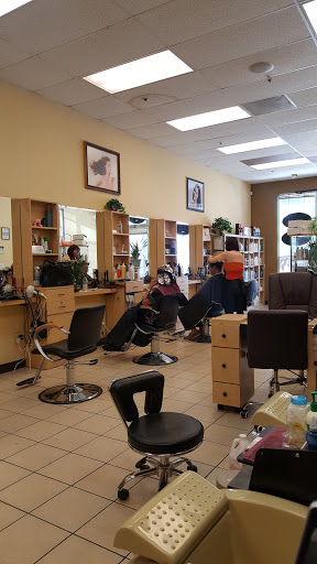 Shopping Mall «Calvine Plaza Shopping Center», reviews and photos, 8325 Elk Grove Florin Rd, Sacramento, CA 95829, USA