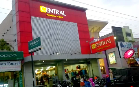 Central Fashion Store image