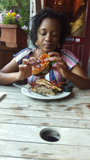 Restaurant «Ellacoya Barn & Grille», reviews and photos, 2667 Lake Shore Rd, Gilford, NH 03249, USA