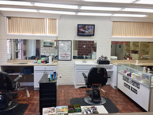 Barber Shop «Le Prince Barber Shop», reviews and photos, 270 Pulaski Blvd, Bellingham, MA 02019, USA