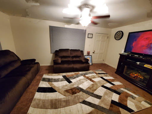 Mattress Store «Delta Mattress & Sofa Outlet Store», reviews and photos, 705 4th St, Eureka, CA 95501, USA