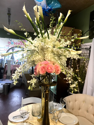 Florist «Illusion Florist & Events», reviews and photos, 12231 SE Stark St, Portland, OR 97233, USA