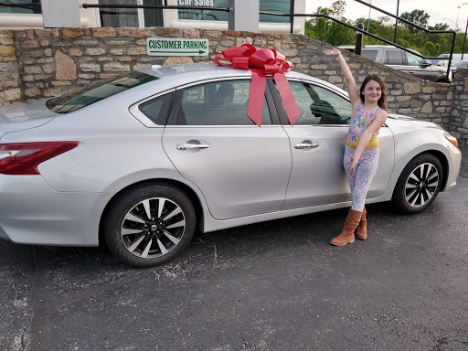 Used Car Dealer «Enterprise Car Sales», reviews and photos, 555 E Galbraith Rd, Cincinnati, OH 45215, USA