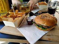 Plats et boissons du Restaurant L'Artisan du Burger - Boulogne à Boulogne-Billancourt - n°2