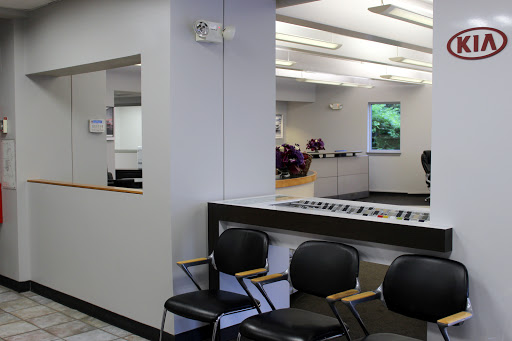 Car Dealer «Herb Chambers Kia of Burlington», reviews and photos, 93 Cambridge St, Burlington, MA 01803, USA