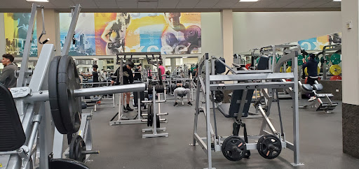 Gym «LA Fitness», reviews and photos, 540 E Rollins Rd, Round Lake Beach, IL 60073, USA