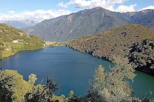 Lago Moro image