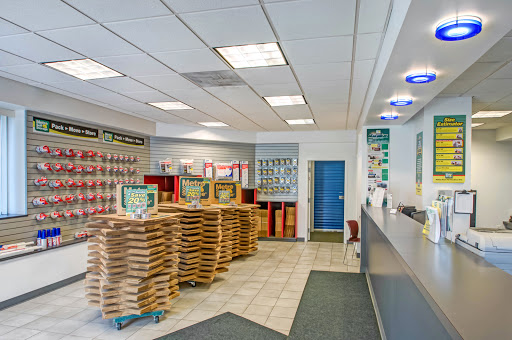 Self-Storage Facility «Metro Self Storage», reviews and photos, 6504 S Crescent Blvd, Pennsauken Township, NJ 08109, USA