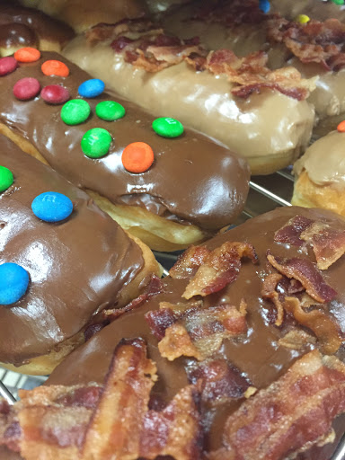 Dessert Shop «Ontario Donuts», reviews and photos, 1923 E 4th St, Ontario, CA 91764, USA