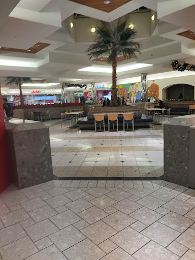 Shopping Mall «MacArthur Center», reviews and photos, 300 Monticello Ave, Norfolk, VA 23510, USA
