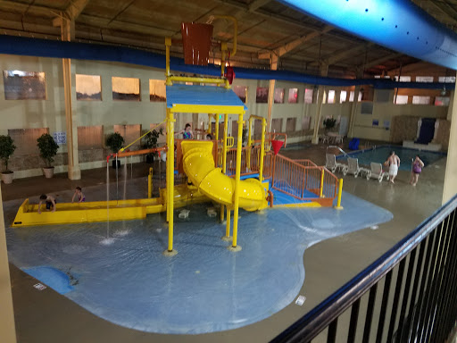 Hotel «Quality Inn & Suites West Waterpark», reviews and photos, 317 N Cedar Bluff Rd, Knoxville, TN 37923, USA