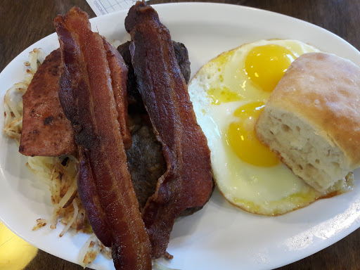 Cafe «The Feed Store», reviews and photos, 301 Ave A, Port Neches, TX 77651, USA