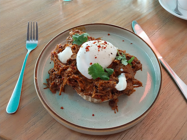 The Food Peeps Coffee and Deli - Cafe