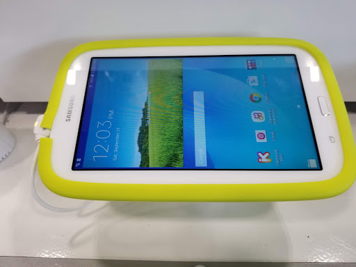 Electronics Store «Best Buy», reviews and photos, 4707 Valley View Blvd NW, Roanoke, VA 24012, USA