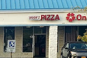 Moons Pizza image