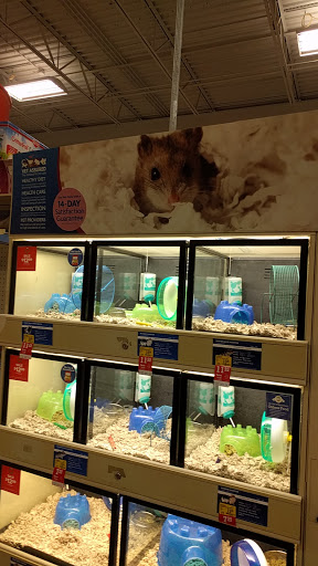 Pet Supply Store «PetSmart», reviews and photos, 220 Commerce Blvd, Fairless Hills, PA 19030, USA