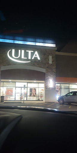 Hair Salon «Ulta Beauty», reviews and photos, 4115 N Harlem Ave, Norridge, IL 60706, USA