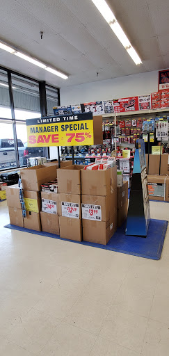 Hardware Store «Harbor Freight Tools», reviews and photos, 7523 Boulevard 26, North Richland Hills, TX 76180, USA