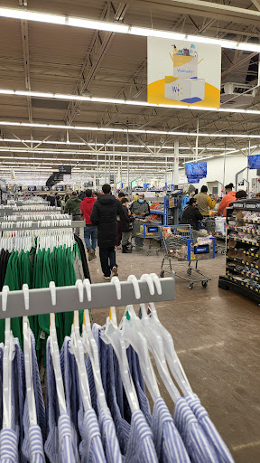 Discount Store «Walmart», reviews and photos, 51 Silver Spring St, Providence, RI 02904, USA