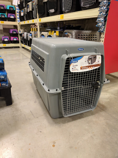 Pet Supply Store «PetSmart», reviews and photos, 1116 S Rochester Rd, Rochester Hills, MI 48307, USA