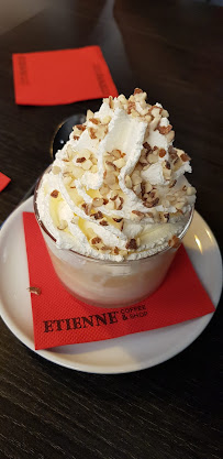 Café glacé du Café ETIENNE Coffee & Shop Vannes - n°5