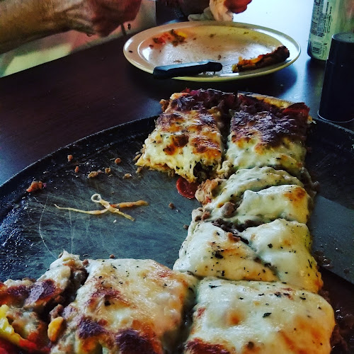 #10 best pizza place in Indianapolis - Xtrordinary Pizza