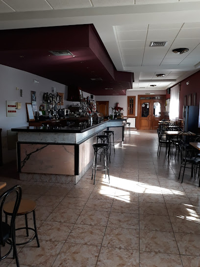 Bar Jovi - Carr. de Arévalo, 0, 40215 Arroyo de Cuéllar, Segovia, Spain