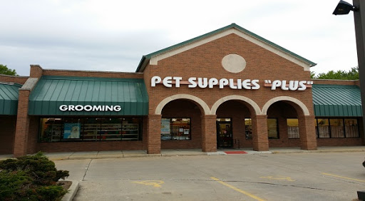 Pet Supply Store «Pet Supplies Plus», reviews and photos, 7570 Pearl Rd, Middleburg Heights, OH 44130, USA