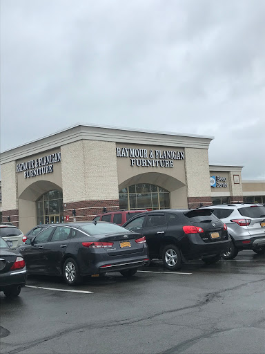 Furniture Store «Raymour & Flanigan Furniture and Mattress Store», reviews and photos, 1459 Niagara Falls Blvd, Amherst, NY 14228, USA