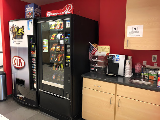 Kia Dealer «Bob King Kia», reviews and photos, 1725 Link Rd, Winston-Salem, NC 27103, USA