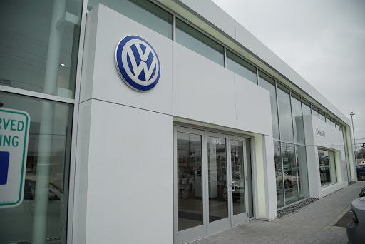 Used Car Dealer «Volkswagen of Clarksville», reviews and photos, 406 E Lewis and Clark Pkwy, Clarksville, IN 47129, USA