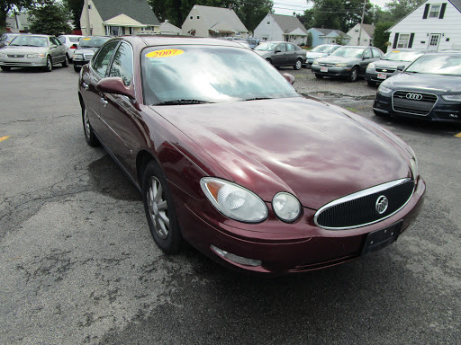 Car Dealer «E-Z Loan Auto Sales of Buffalo», reviews and photos, 2227 Elmwood Ave, Buffalo, NY 14216, USA