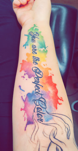 Tattoo Shop «Electric Tattoo Parlor , Piercing, and Tattoo Removal.», reviews and photos, 2319 Randall Rd, Carpentersville, IL 60110, USA