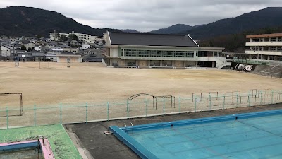 呉市立昭和中央小学校