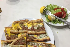 Doyuranlar Pide - Kebap ve Dürüm Salonu image