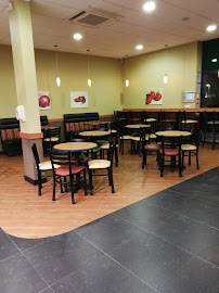 Atmosphère du Restauration rapide McDonald's à Saint-Victoret - n°3