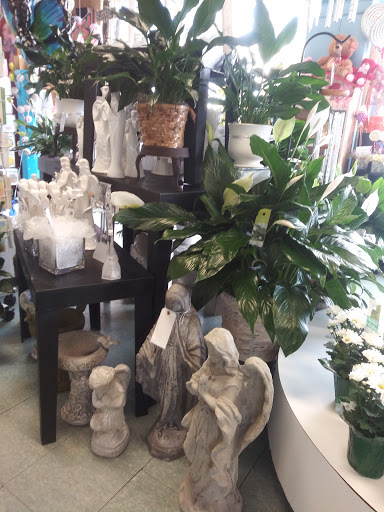 Florist «Thrifty Florist», reviews and photos, 26989 Woodward Ave, Huntington Woods, MI 48070, USA