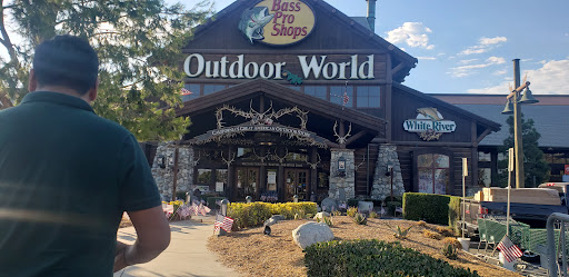 Sporting Goods Store «Bass Pro Shops», reviews and photos, 7777 Victoria Gardens Ln, Rancho Cucamonga, CA 91739, USA