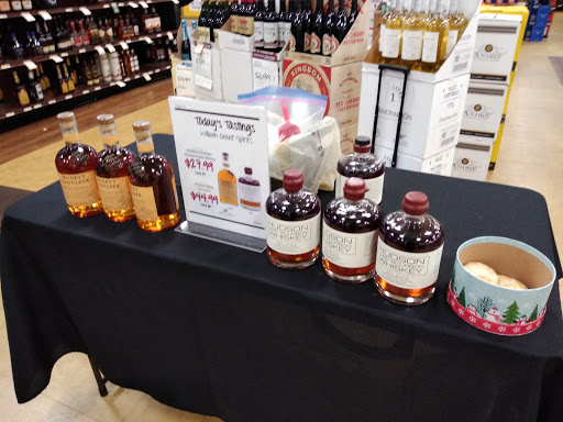 Liquor Store «State Liquor Store», reviews and photos, 540 S Oxford Valley Rd, Fairless Hills, PA 19030, USA