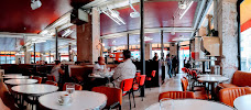 Atmosphère du Restaurant Café du Commerce Barbes à Paris - n°11