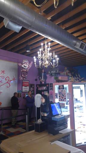 Donut Shop «Voodoo Doughnut Mile High», reviews and photos, 1520 E Colfax Ave, Denver, CO 80218, USA