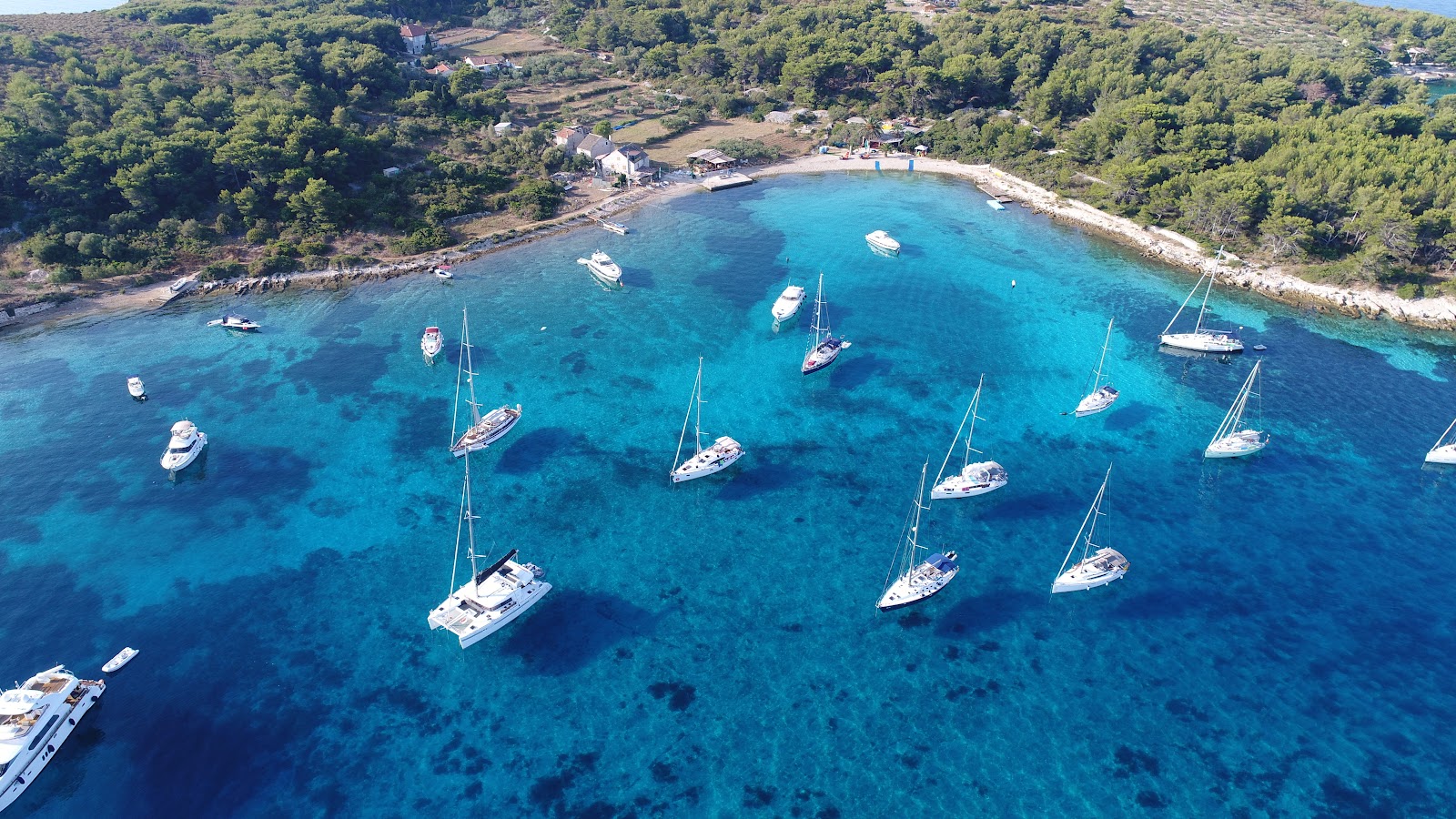 Tri Grede Bay photo #8