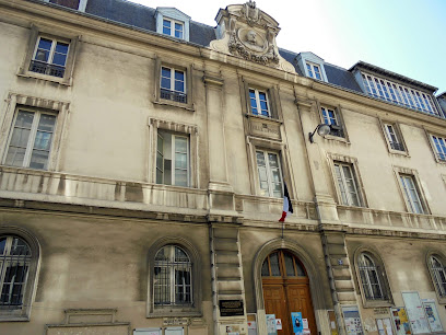 École Polyvalente Belzunce (Maternelle et Primaire)