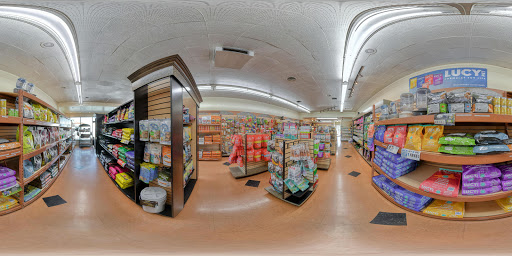Pet Supply Store «California Pet Center», reviews and photos, 21906 Ventura Blvd, Woodland Hills, CA 91364, USA