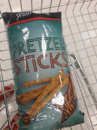 Grocery Store «Winn-Dixie», reviews and photos, 3200 N Ashley St, Valdosta, GA 31602, USA